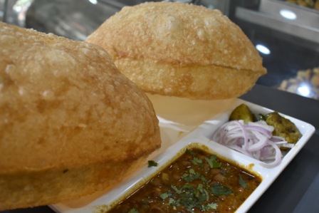 Choley Bhature